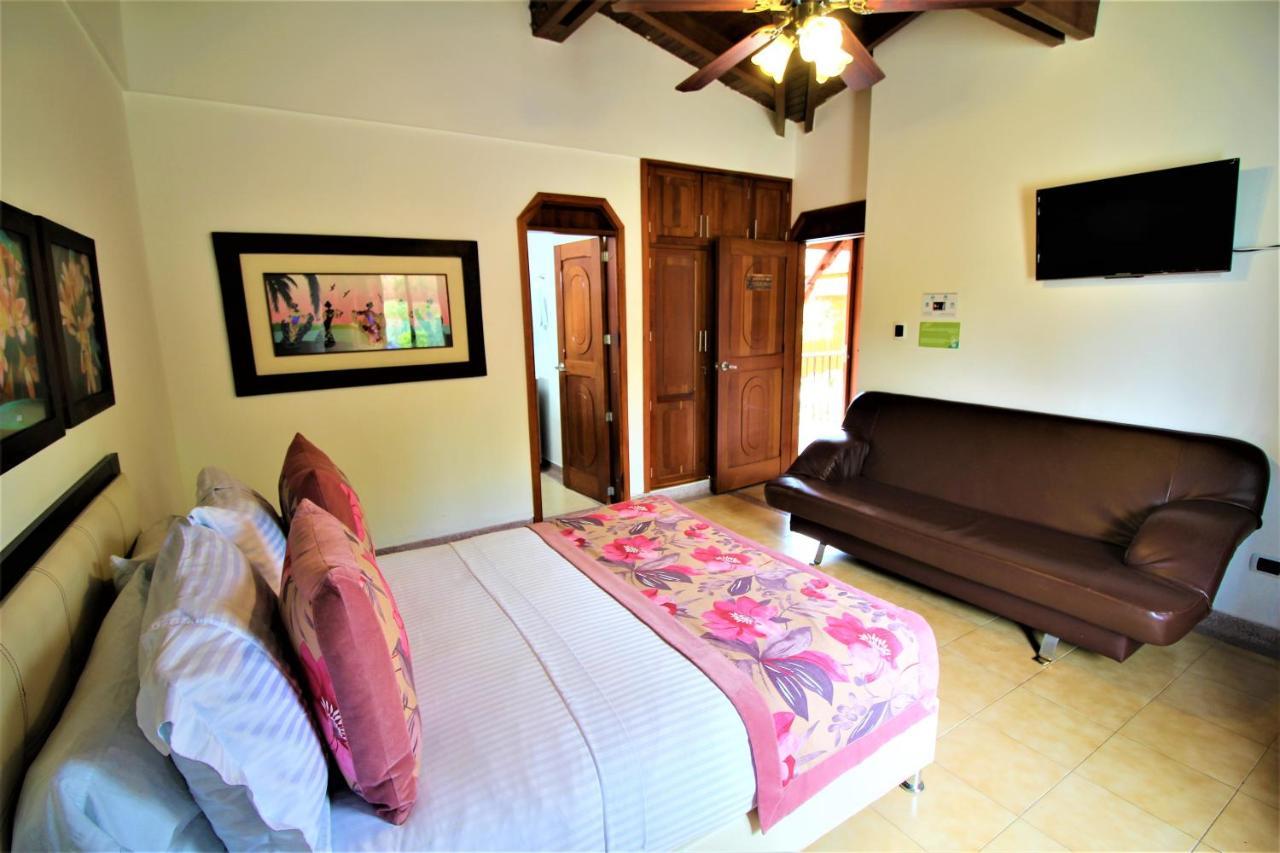 Amazilia Hotel Cerritos Exterior foto